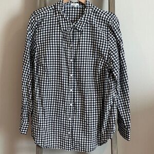 Crown & Ivy Navy and White Checkered Button-Down Shirt
